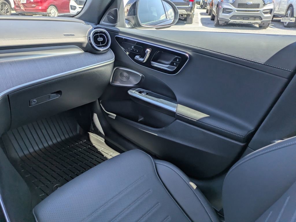 Used 2024 Mercedes-Benz C 300 Sedan image 20
