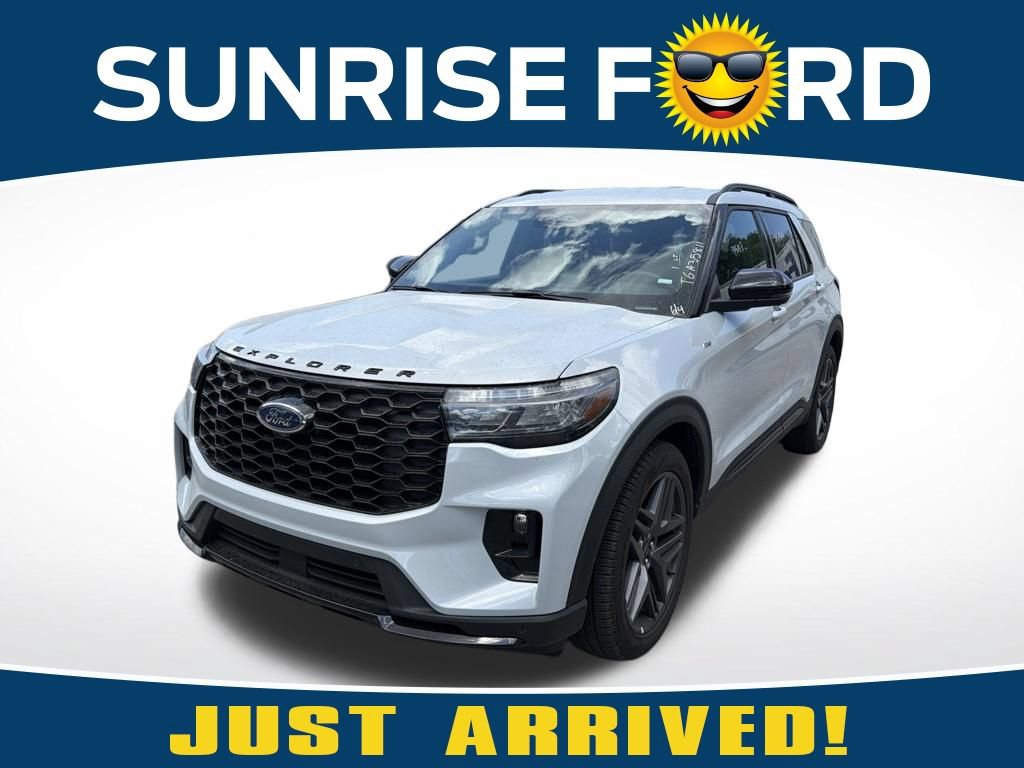 Used 2026 Ford Explorer ST-Line w/ ST-Line Street Pack RWD image 1