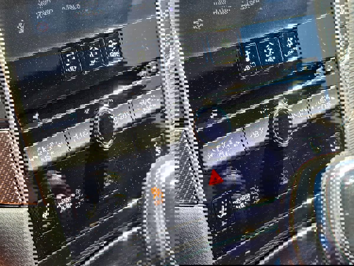 Used 2019 INFINITI Q50 Signature Edition image 31