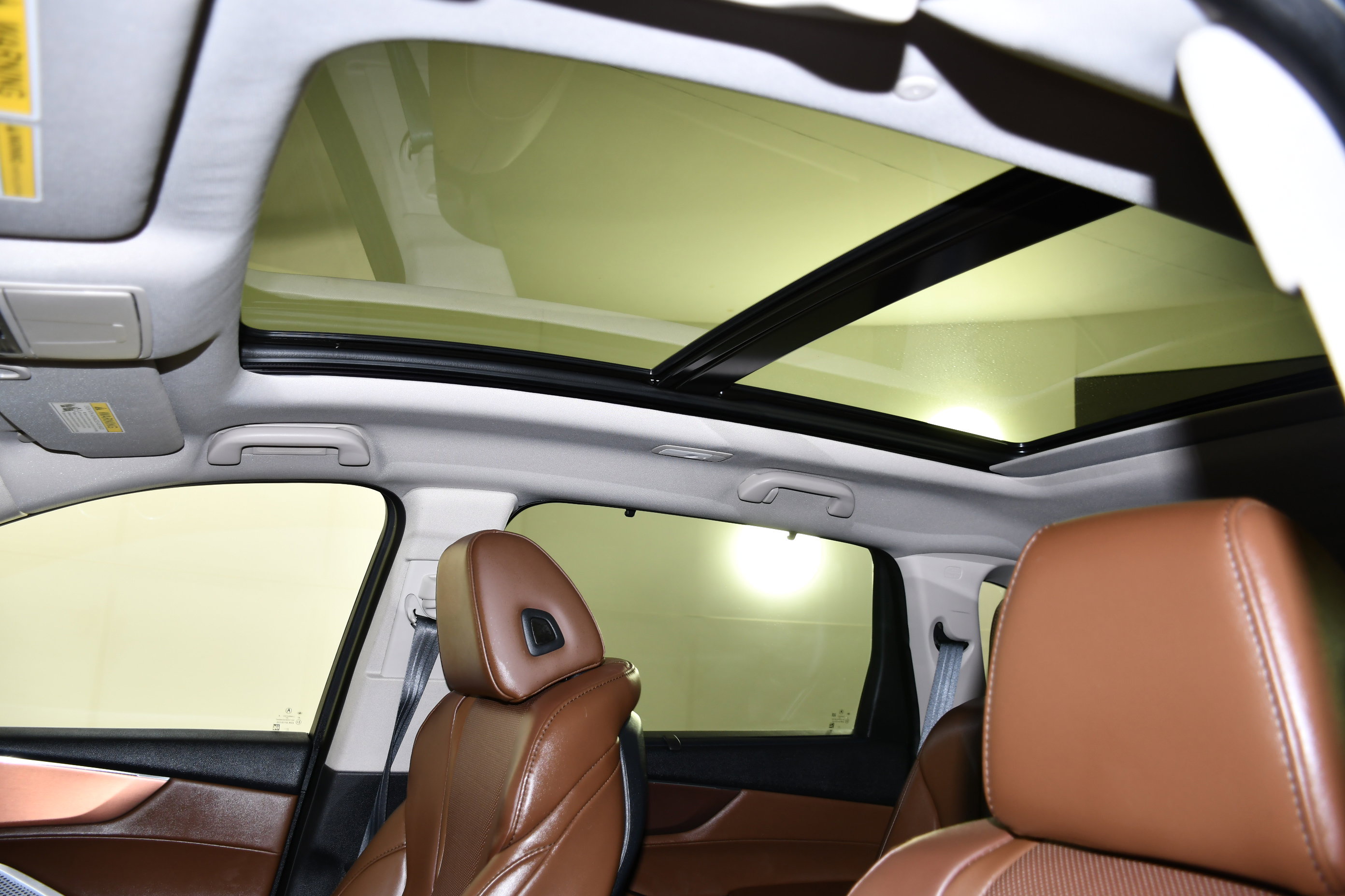 Certified 2024 Acura MDX SH-AWD w/ Technology Package image 39