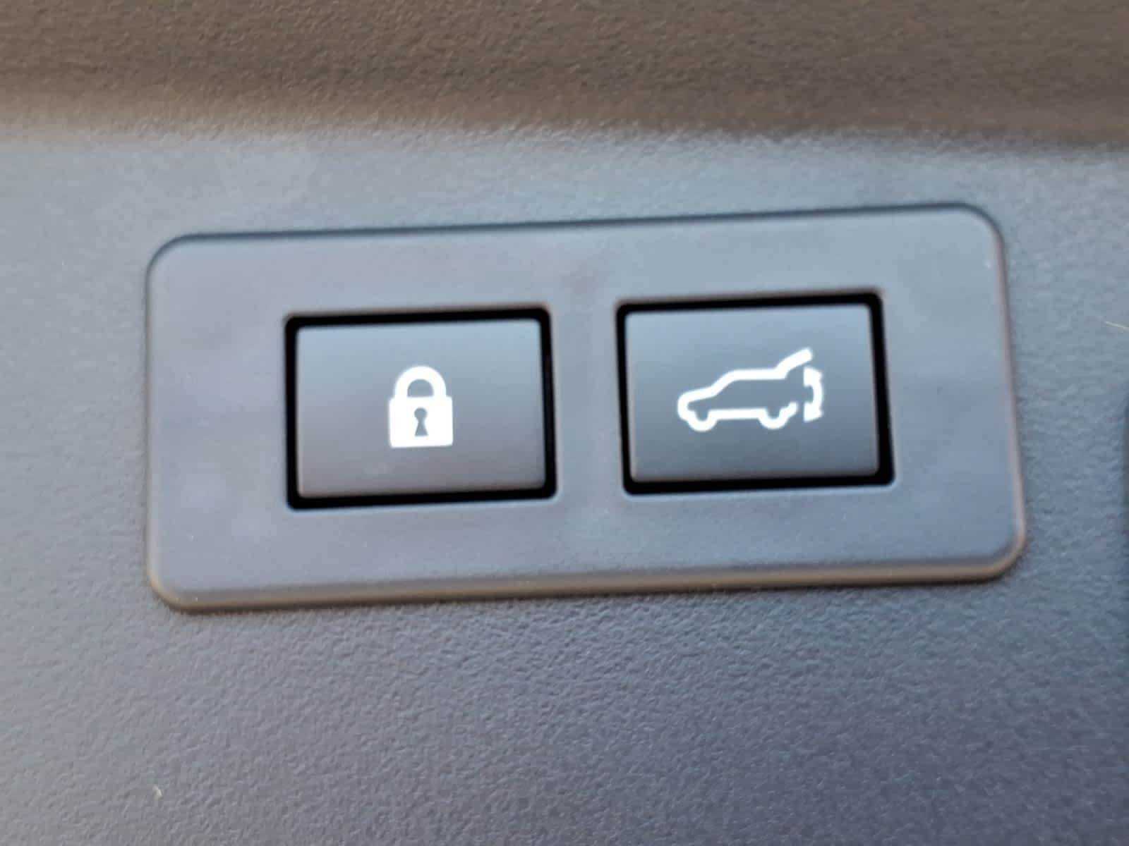 New 2026 Subaru Outback Touring AWD/4WD image 18