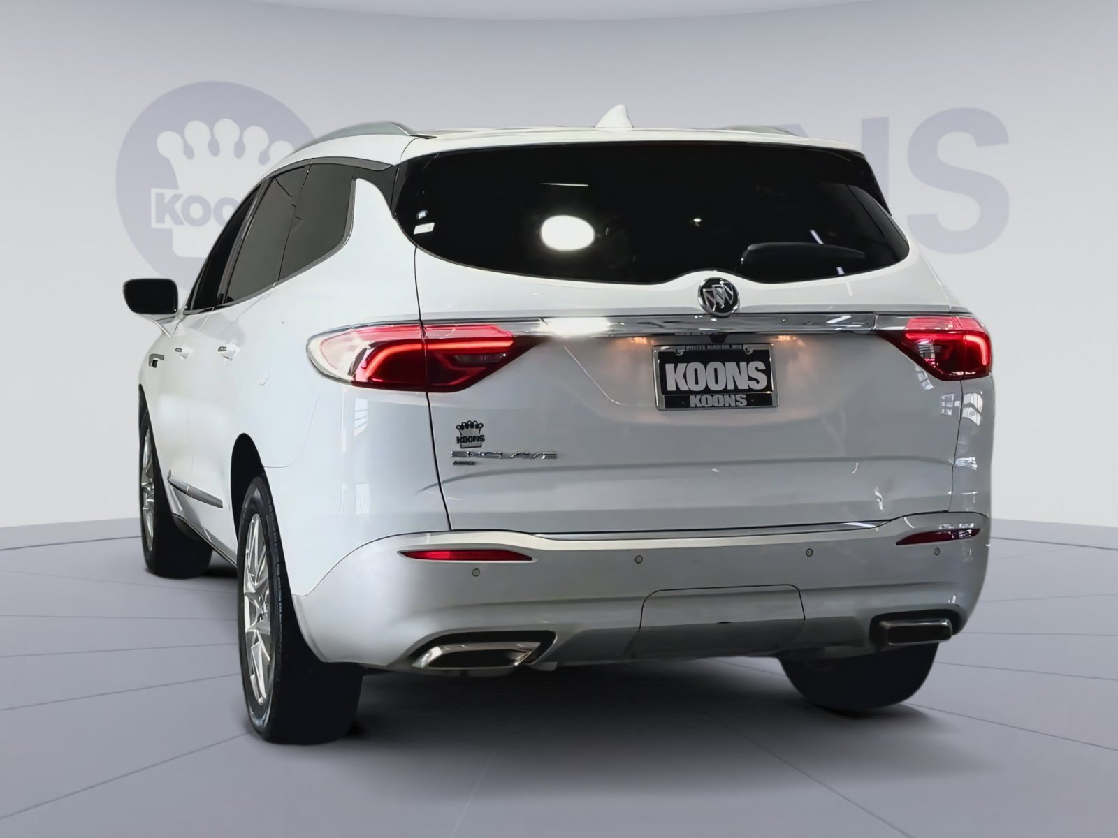 Used 2024 Buick Enclave Essence w/ Experience Buick Package AWD/4WD image 10