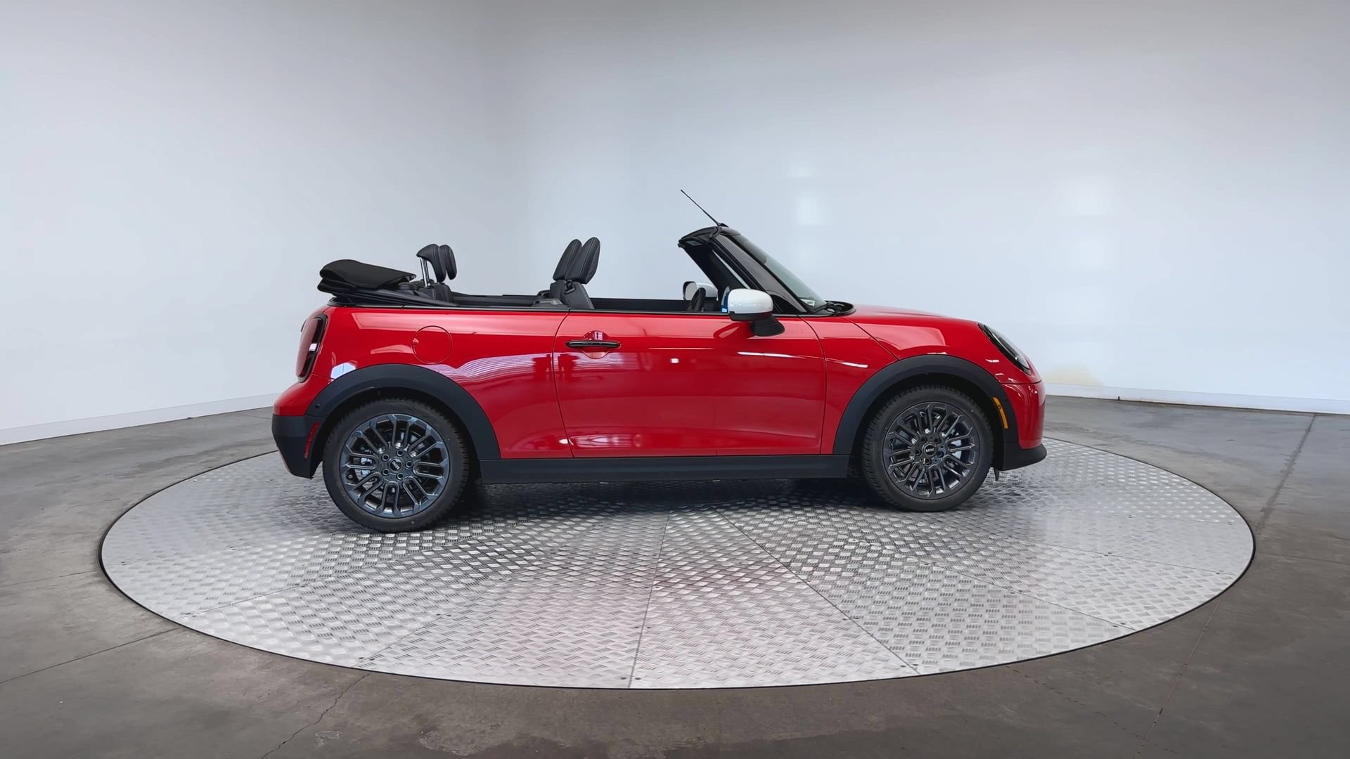 New 2026 MINI Cooper S FWD image 9