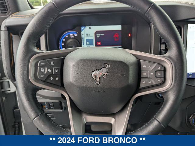Certified 2024 Ford Bronco Badlands AWD/4WD image 13