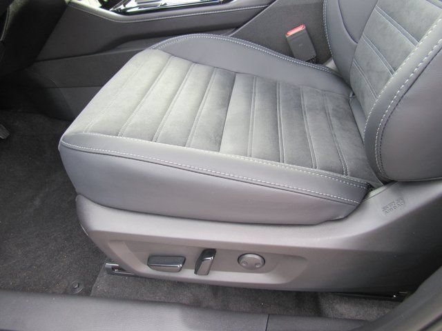 New 2026 Mitsubishi Outlander SE FWD image 13