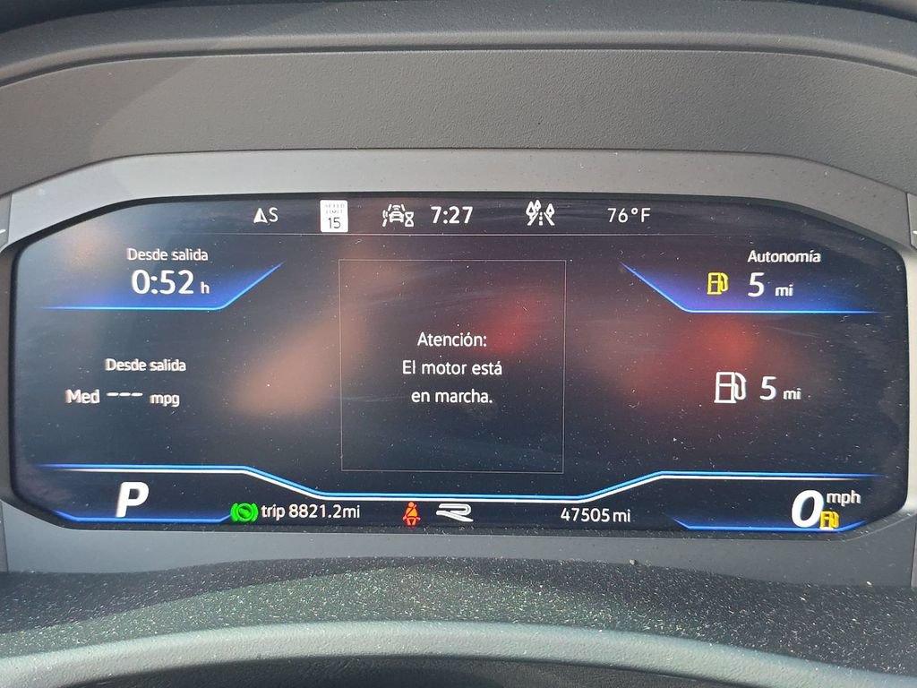 Used 2022 Volkswagen Atlas SEL R-Line AWD/4WD image 2