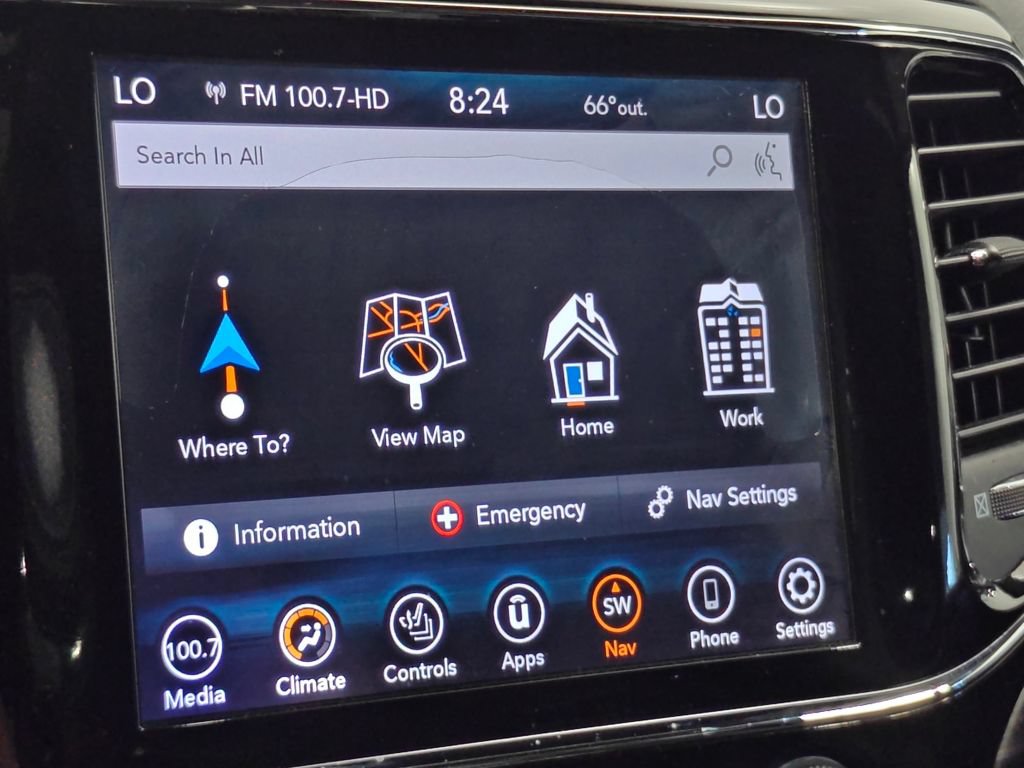 Used 2019 Jeep Grand Cherokee Altitude AWD/4WD image 33