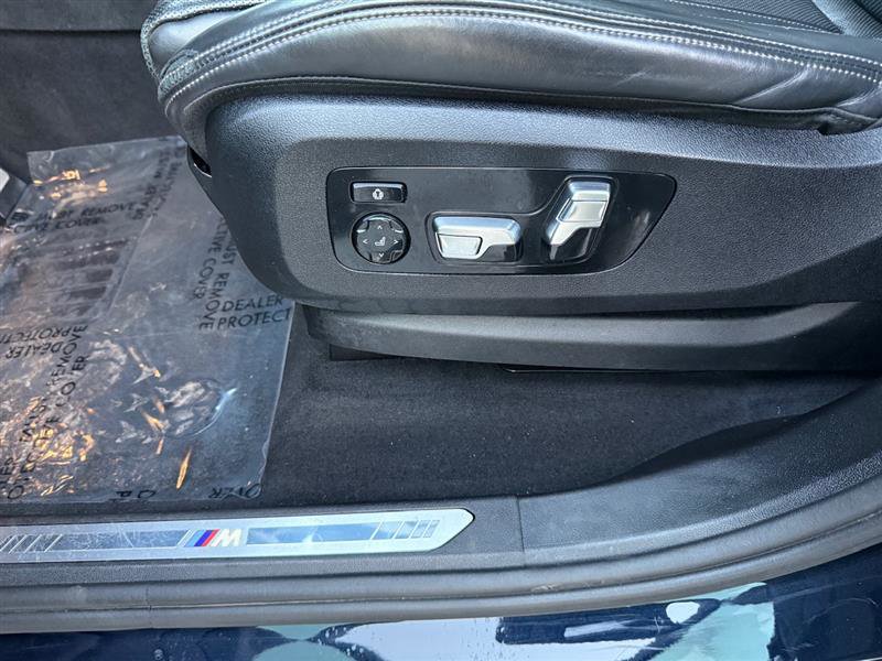 Used 2019 BMW X5 xDrive50i w/ M Sport Package image 33