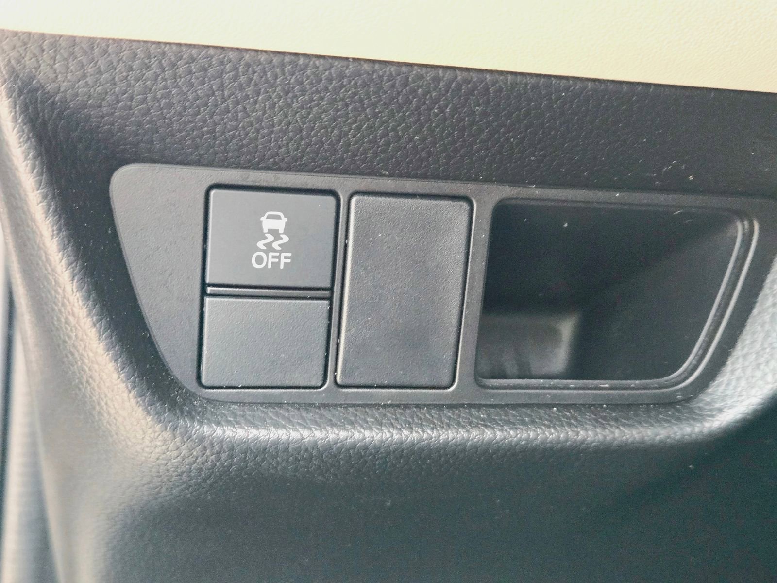 Used 2025 Honda HR-V EX-L image 23