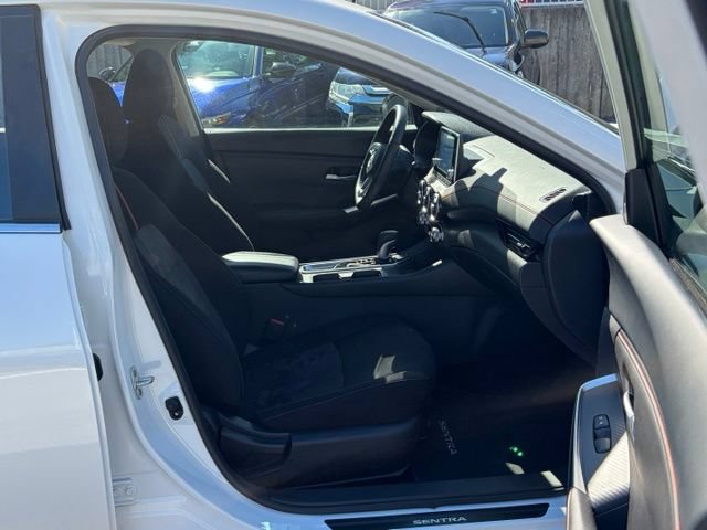 Used 2024 Nissan Sentra SR FWD image 28