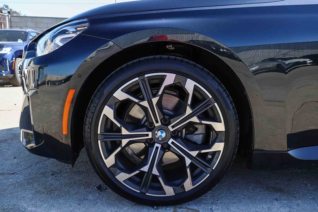 Used 2025 BMW 230i Coupe w/ Premium Package image 12