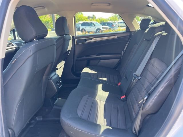 Used 2020 Ford Fusion SE AWD/4WD image 17