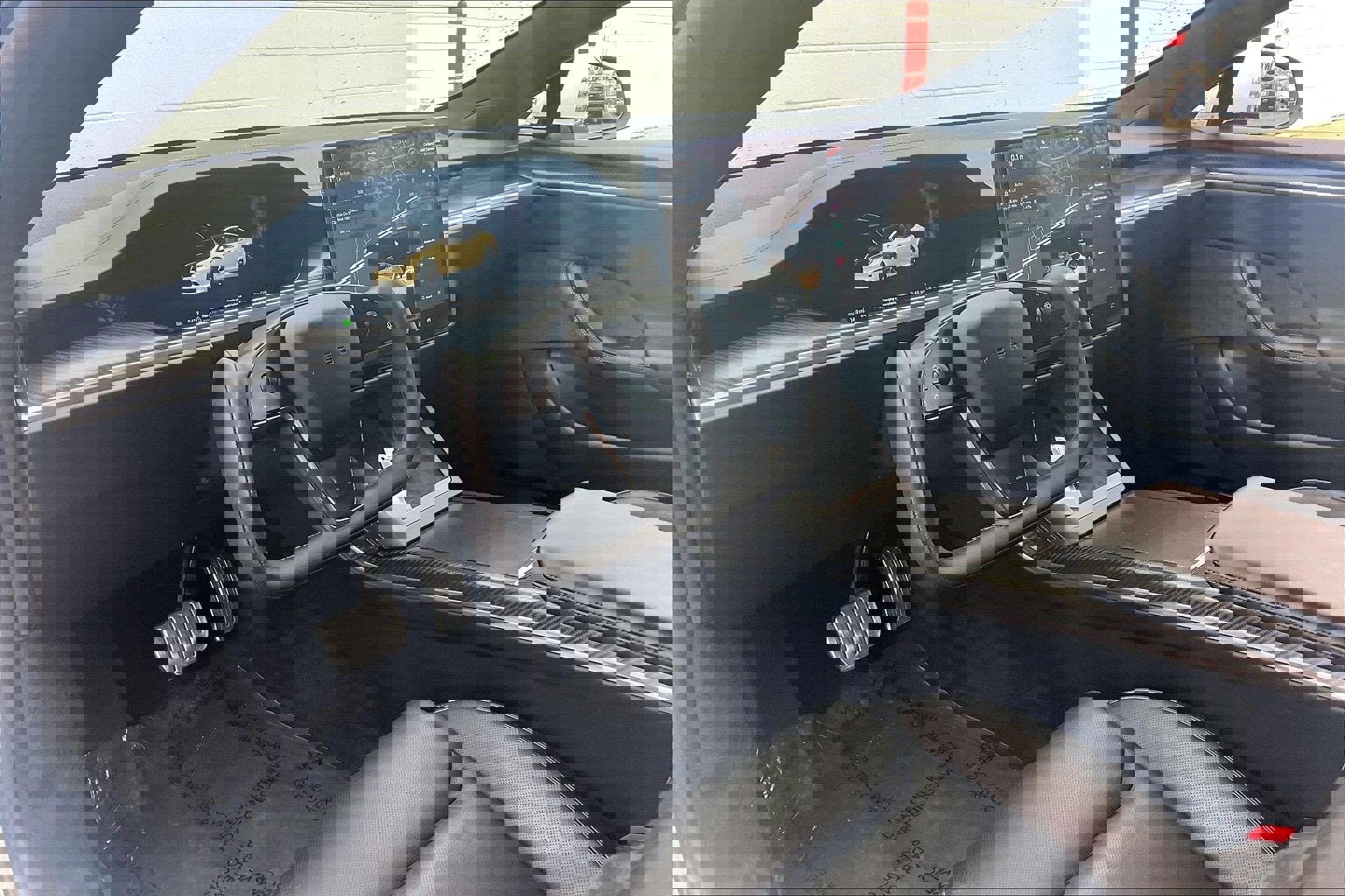 Used 2021 Tesla Model S Plaid image 17