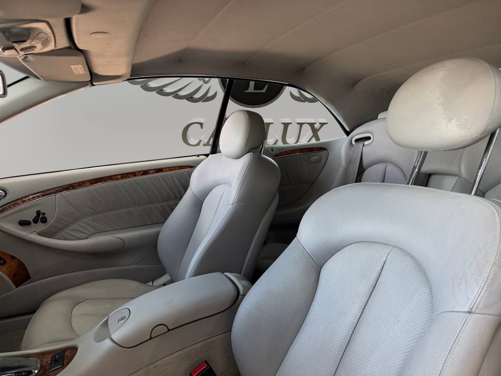 Used 2005 Mercedes-Benz CLK 500 Cabriolet image 9