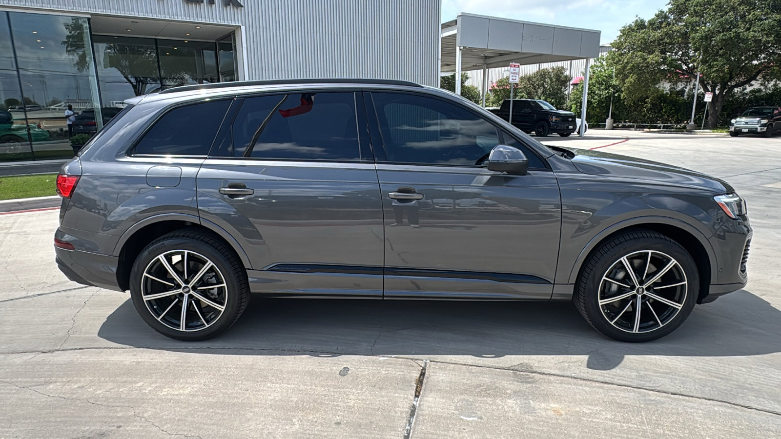 Used 2026 Audi Q7 2.0T Premium Plus AWD/4WD image 8