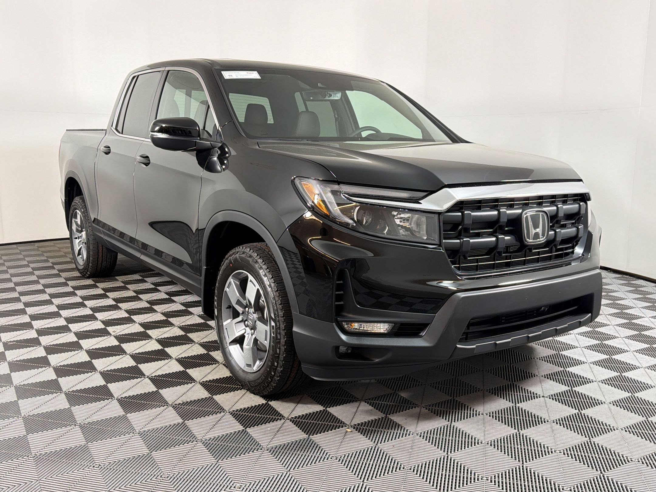 New 2026 Honda Ridgeline RTL image 18