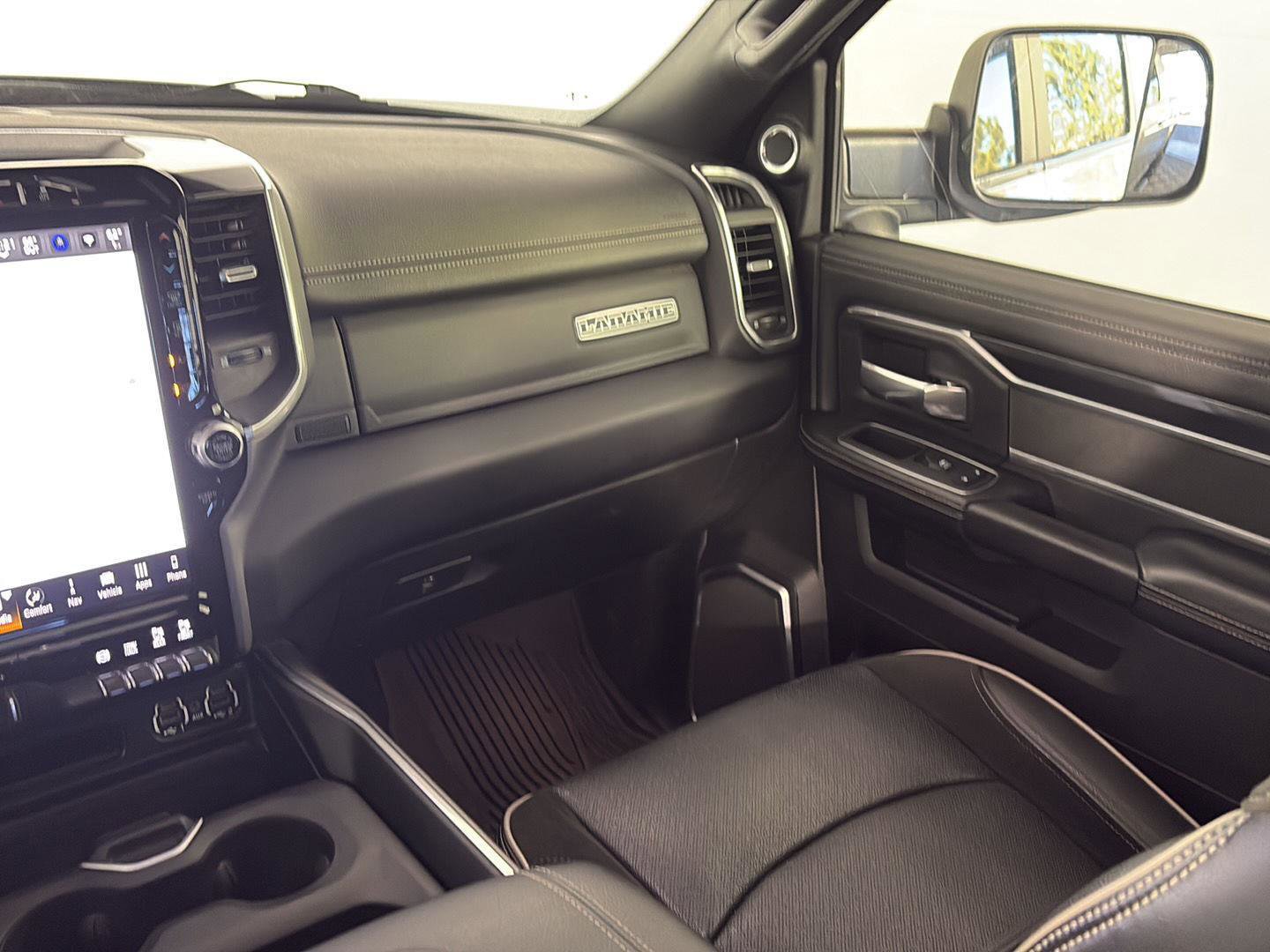 Used 2022 RAM 2500 Laramie AWD/4WD image 23