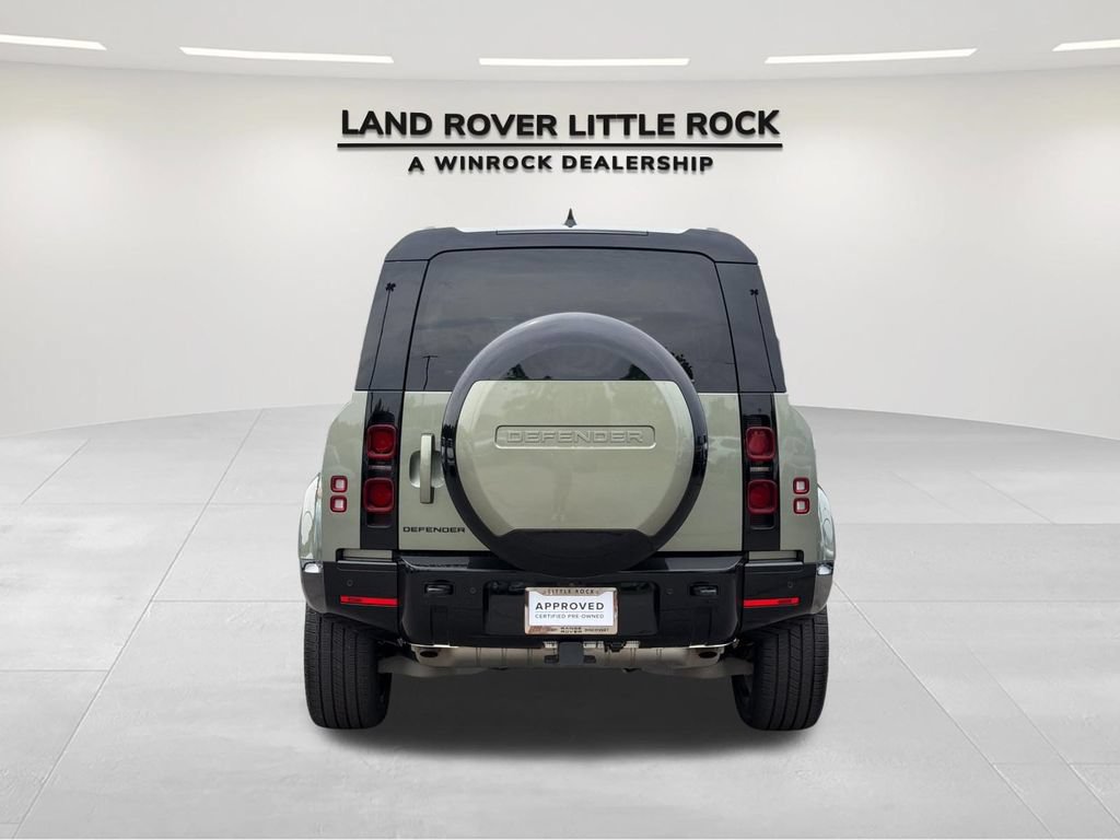 Used 2025 Land Rover Defender 110 X-Dynamic SE AWD/4WD image 7