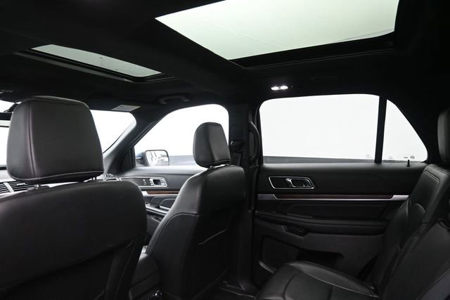 Used 2018 Ford Explorer Limited AWD/4WD image 20