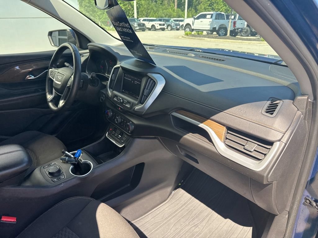 Used 2020 GMC Terrain SLE w/ Driver Convenience Package FWD image 32