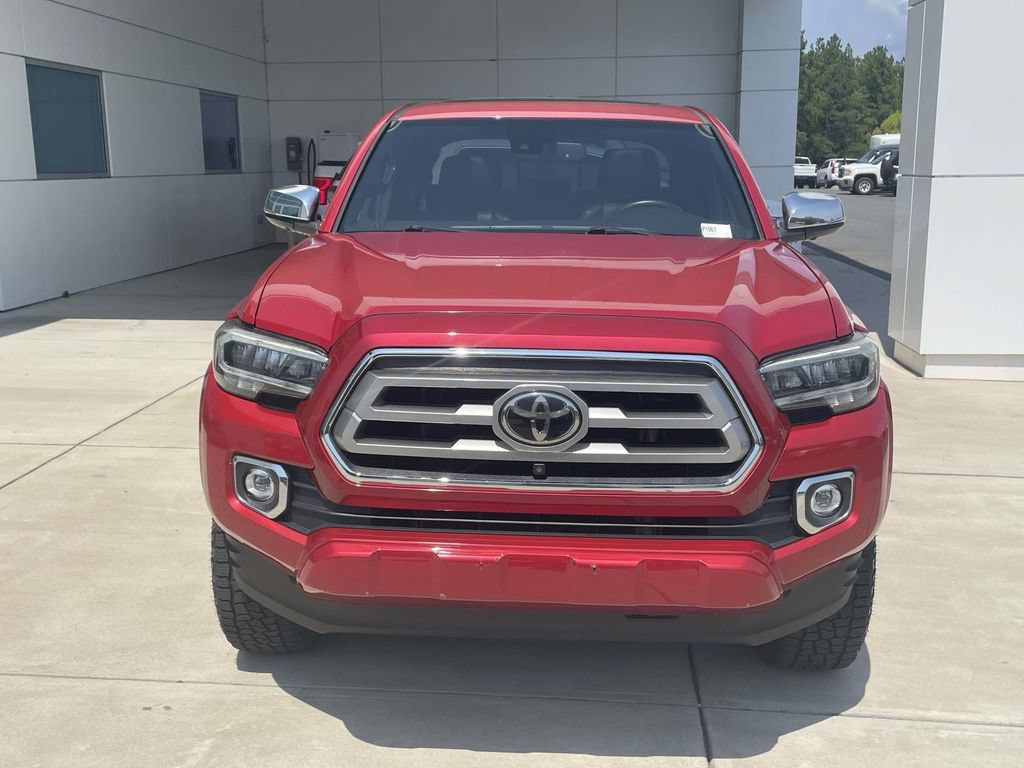 Used 2020 Toyota Tacoma Limited AWD/4WD image 3