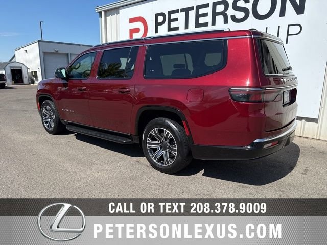 Used 2024 Jeep Wagoneer L Series II w/ Flexible Seating Group AWD/4WD image 6