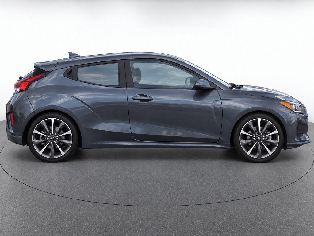 Used 2019 Hyundai Veloster 2.0 Premium FWD image 8