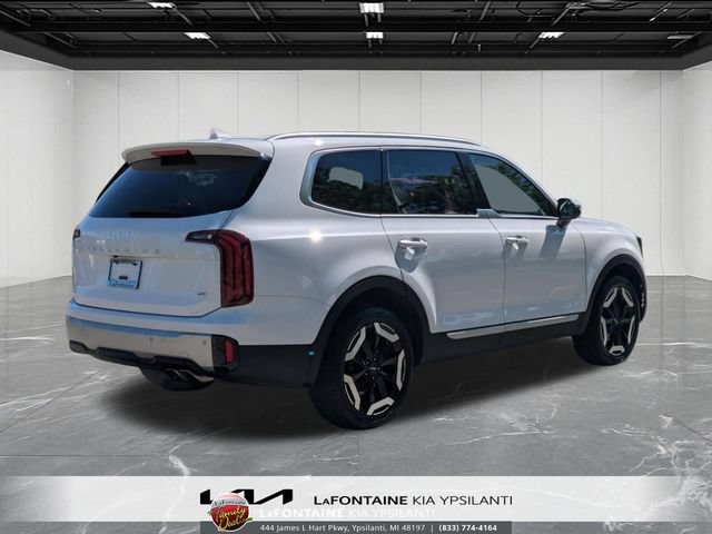 Certified 2023 Kia Telluride S w/ S Sunroof Package AWD/4WD image 5