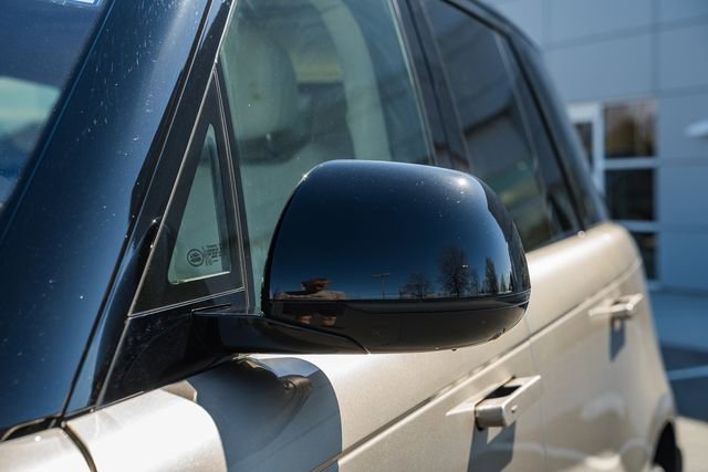 Used 2023 Land Rover Range Rover SE image 18