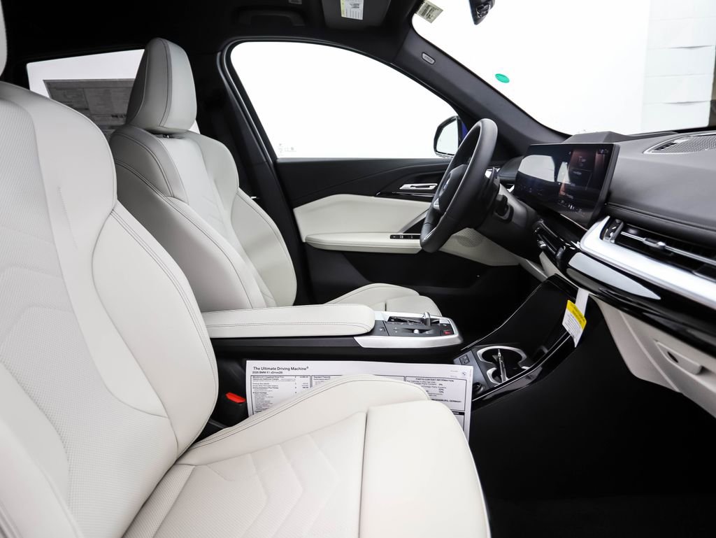 New 2026 BMW X1 xDrive28i w/ Technology Package image 30