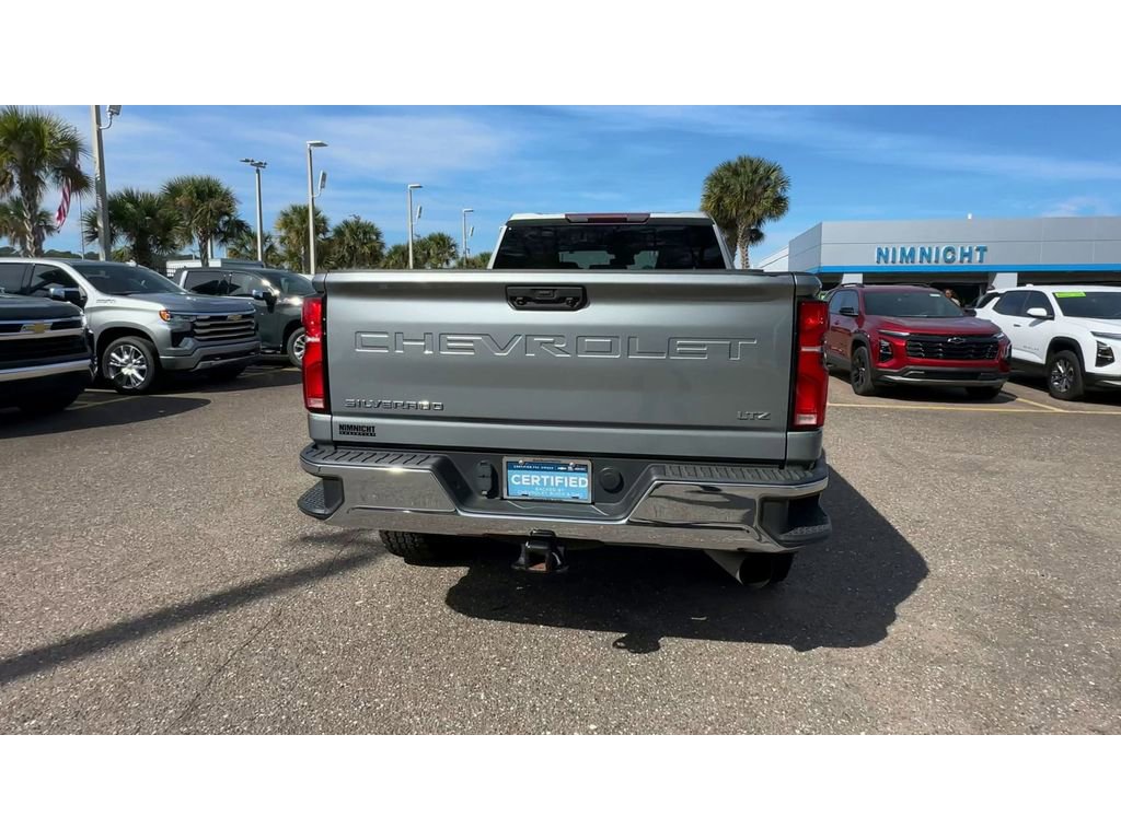Used 2024 Chevrolet Silverado 2500 LTZ image 7