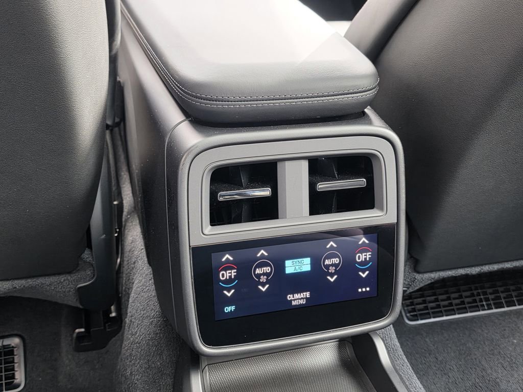 Certified 2025 Porsche Taycan image 21