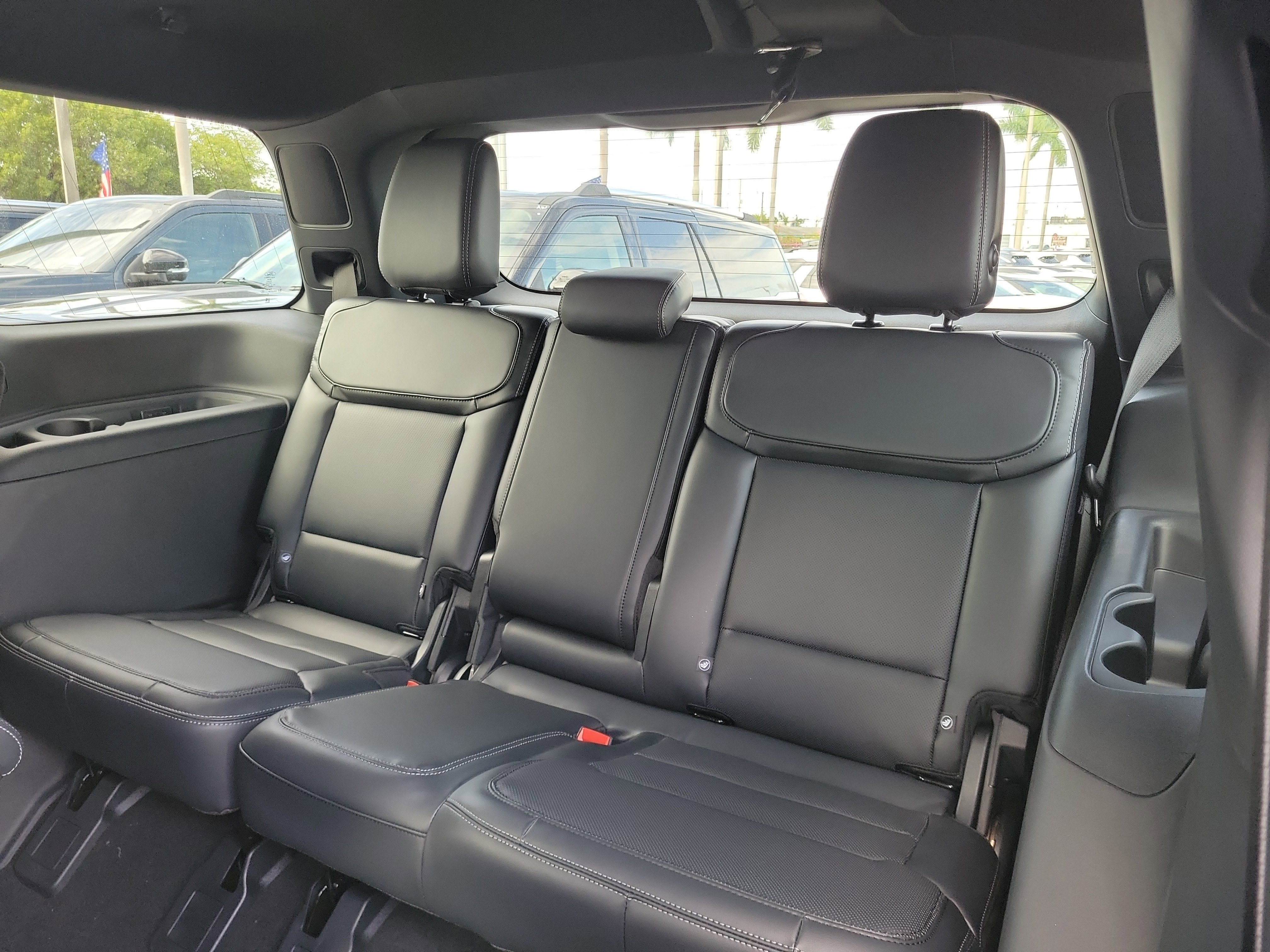 New 2026 Ford Expedition Platinum w/ Stealth Appearance Package AWD/4WD image 13