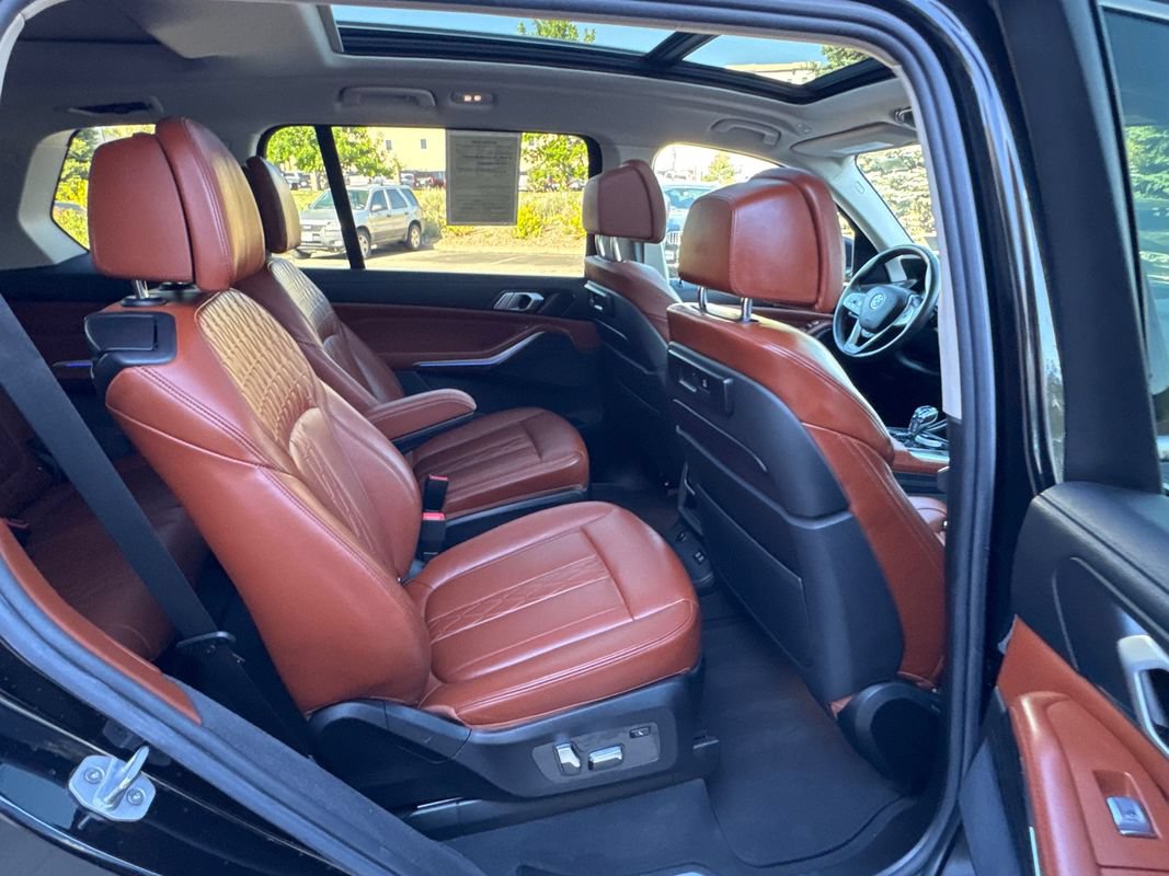 Used 2019 BMW X7 xDrive40i w/ Luxury Seating Package AWD/4WD image 21