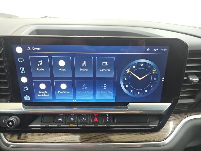 Used 2022 Chevrolet Silverado 1500 LT image 2