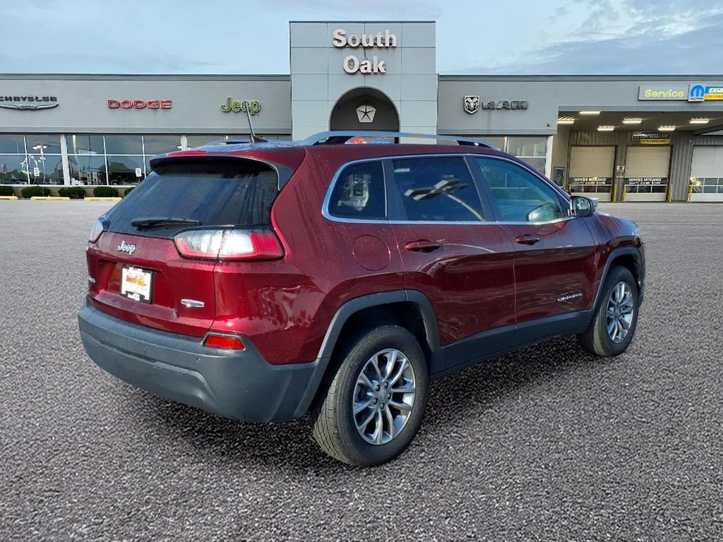 Certified 2020 Jeep Cherokee Latitude Plus w/ Cold Weather Group AWD/4WD image 3