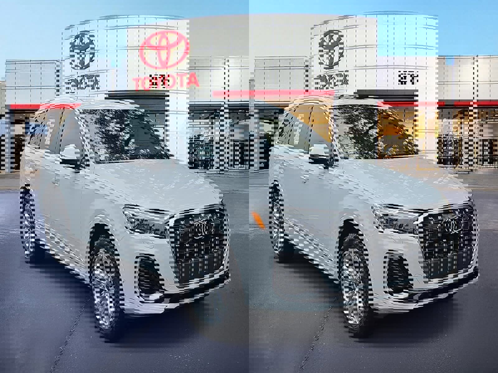 Used 2025 Audi Q7 2.0T Premium w/ Convenience Package image 3