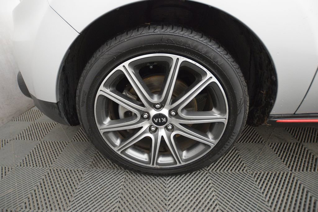 Used 2019 Kia Soul ! w/ Technology Package image 21