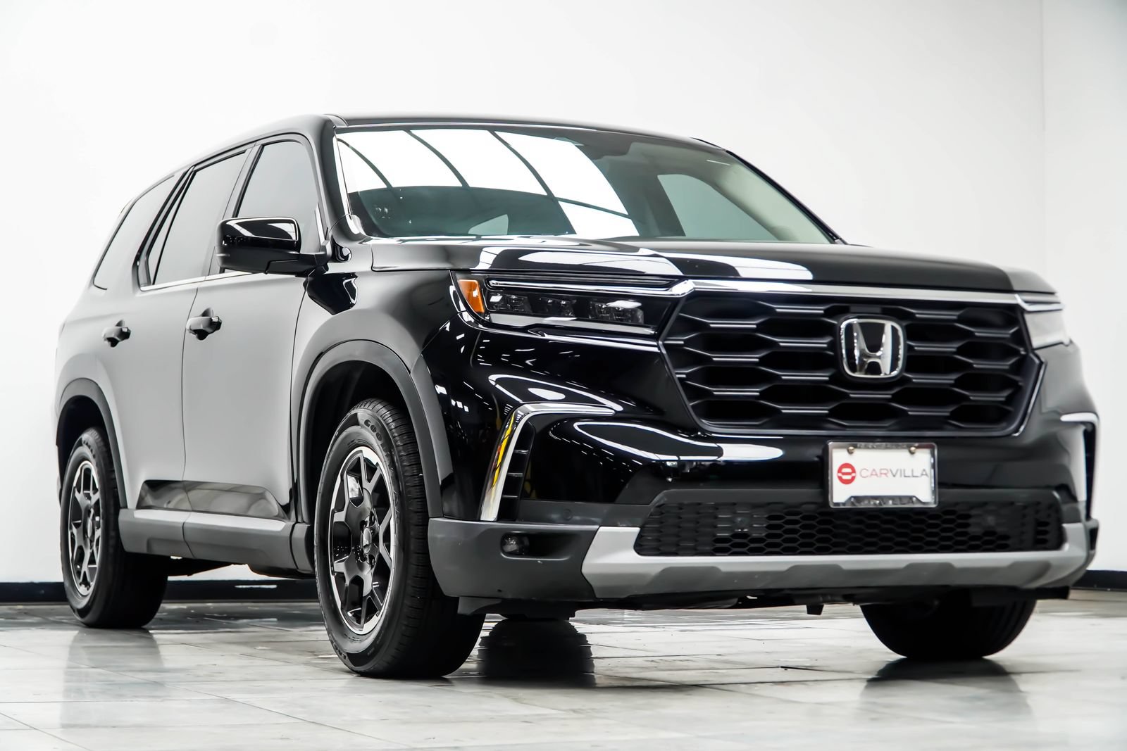 Used 2025 Honda Pilot EX-L image 5