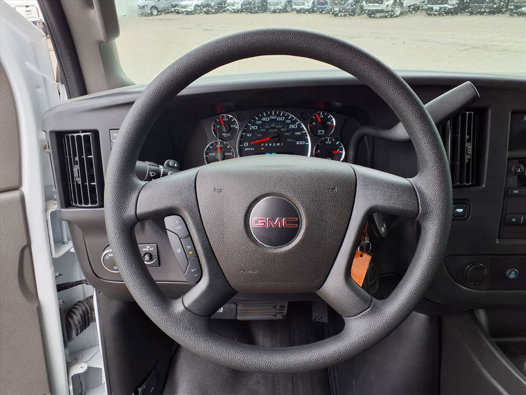 New 2025 GMC Savana 3500 w/ Power Convenience Package RWD image 7