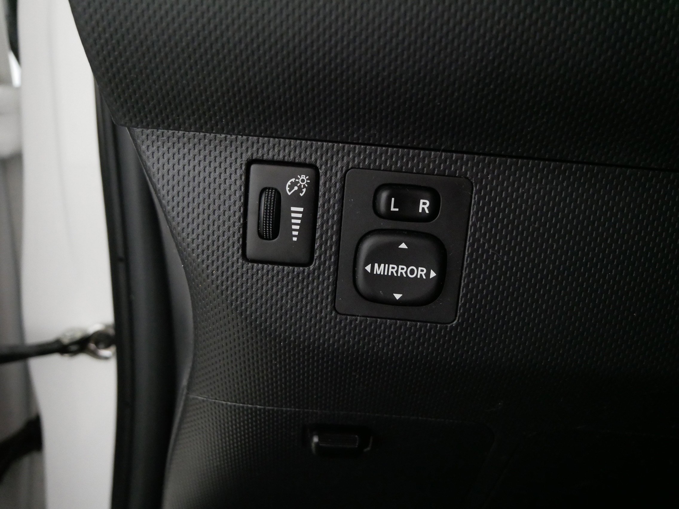 Used 2012 Scion xD image 26