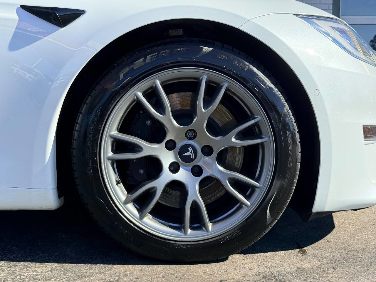 Used 2021 Tesla Model S Plaid image 10