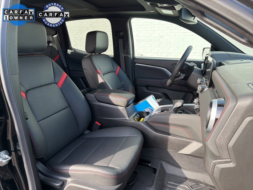 Used 2025 Chevrolet Colorado Z71 w/ Technology Package image 14