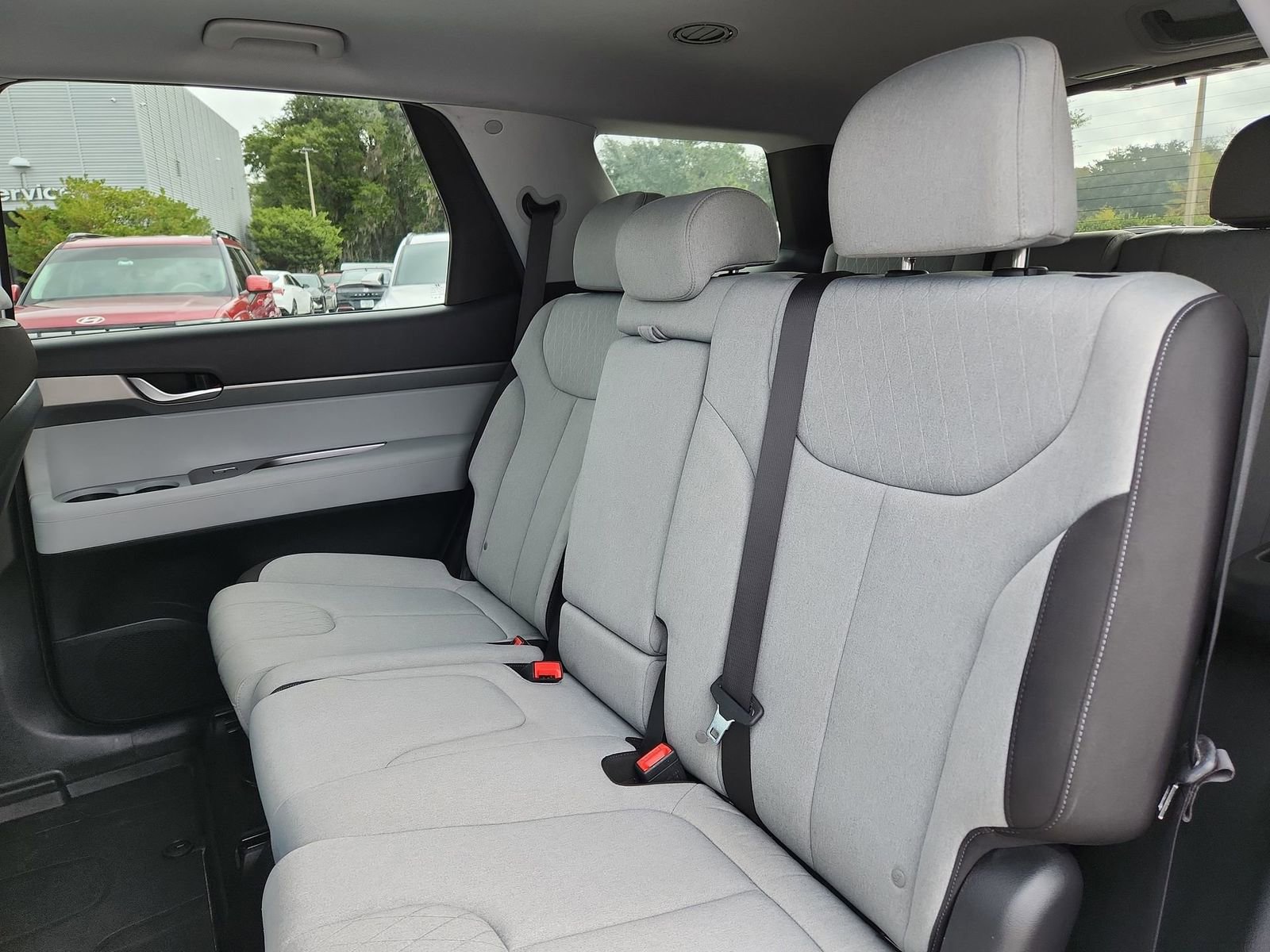 Used 2021 Hyundai Palisade SE image 15