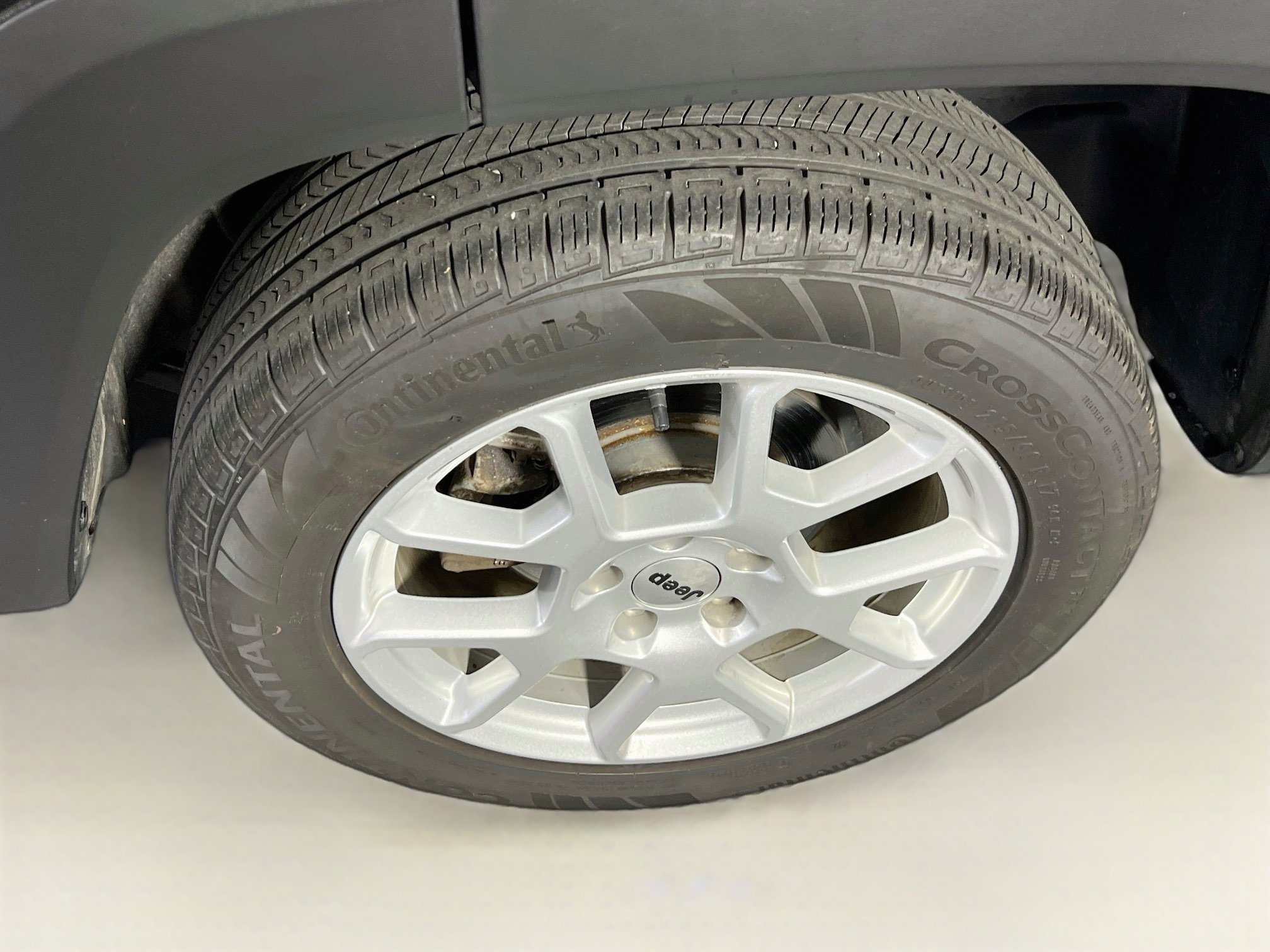 Used 2022 Jeep Renegade Latitude AWD/4WD image 29