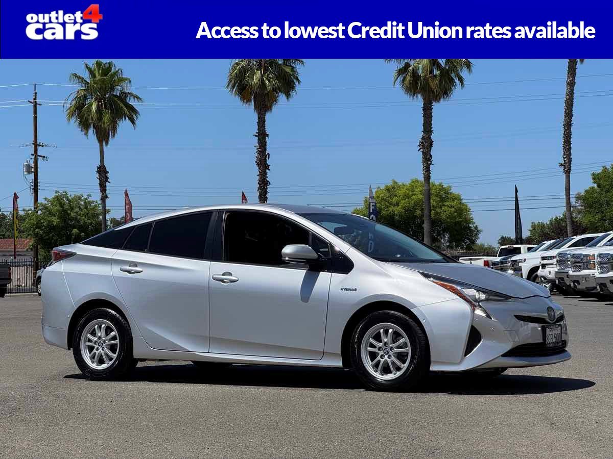 Used 2017 Toyota Prius Two w/ Prius Two Safety Plus Package FWD image 1