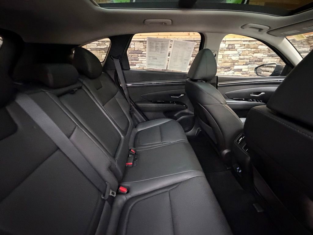 Used 2023 Hyundai Tucson Limited AWD/4WD image 34