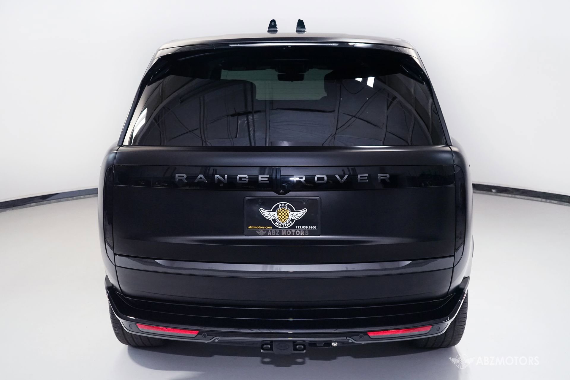 Used 2026 Land Rover Range Rover Long Wheelbase Autobiography AWD/4WD image 8