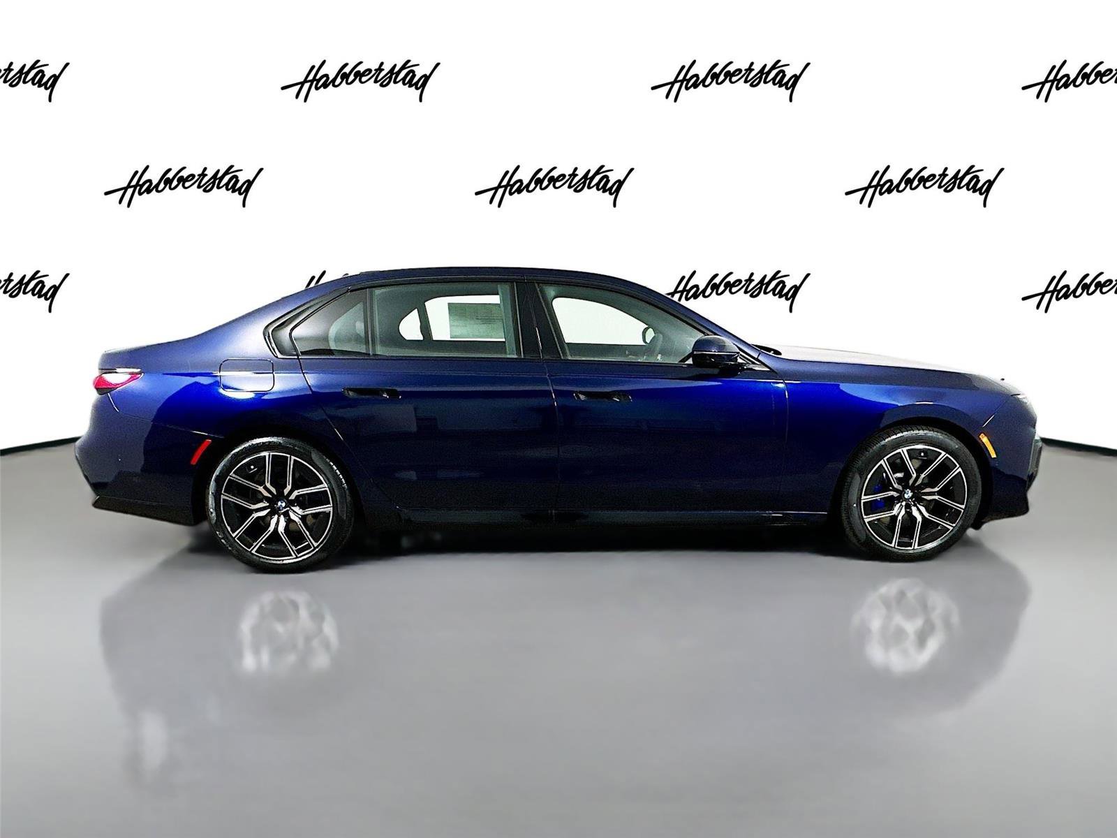 New 2026 BMW 740i xDrive 740i xDrive w/ Premium Package image 4