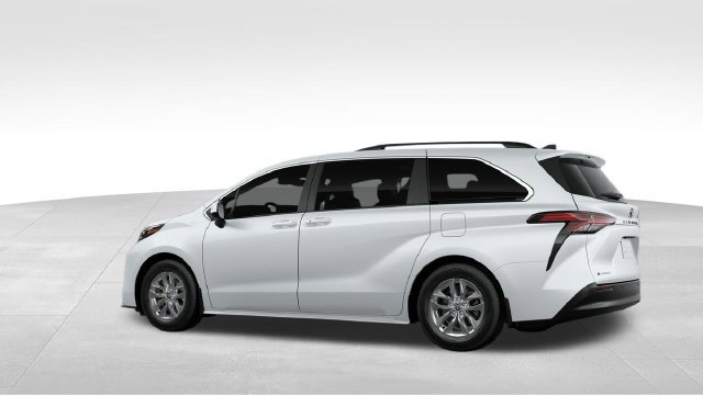 New 2026 Toyota Sienna XLE AWD/4WD image 8
